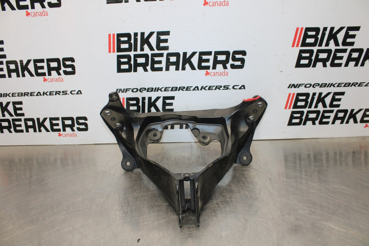 06-07 SUZUKI GSXR 600 UPPER FAIRING MIRROR GAUGES STAY BRACKET BB178