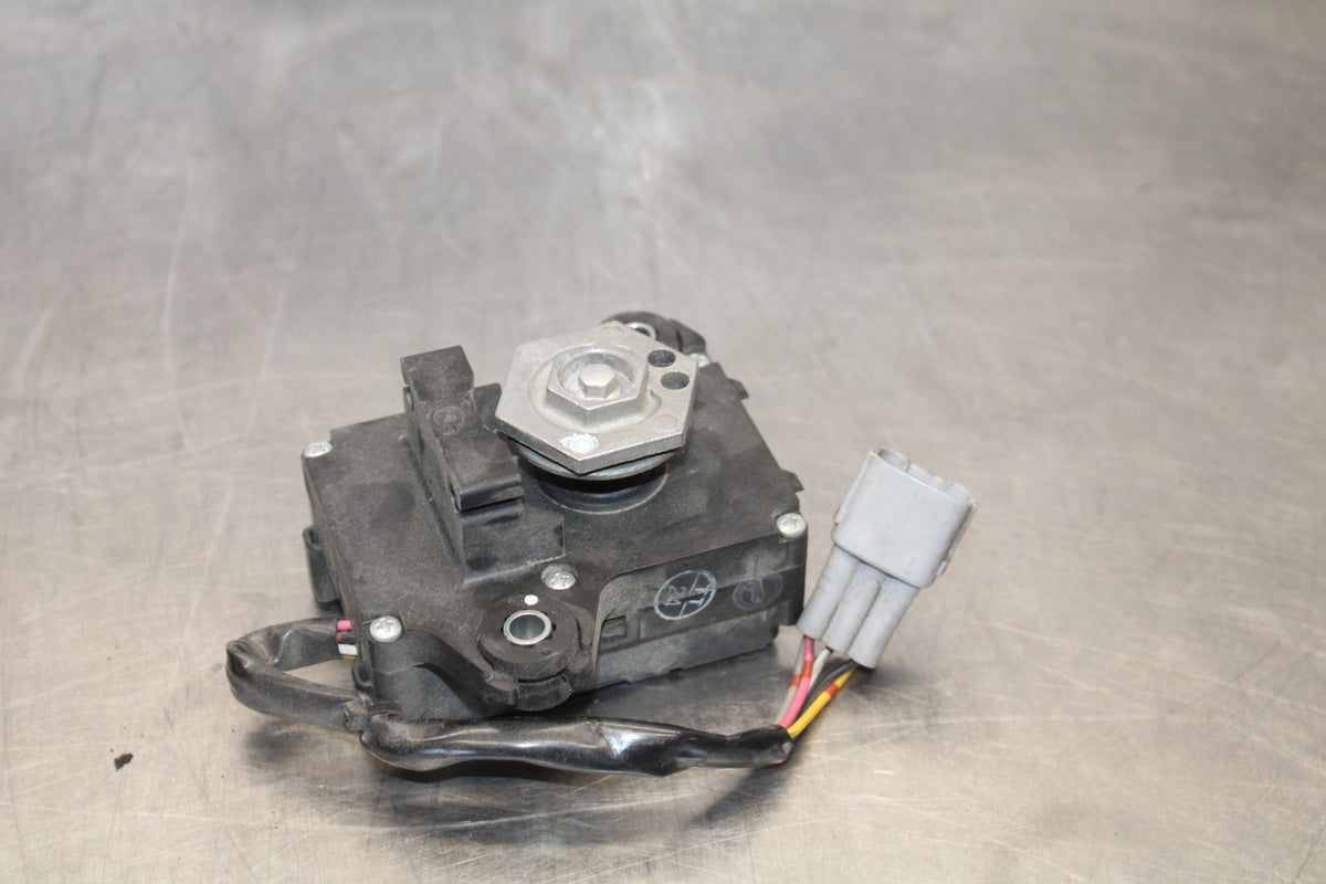 18 SUZUKI GSXR750 EXHAUST VALVE SERVO MOTOR BB891