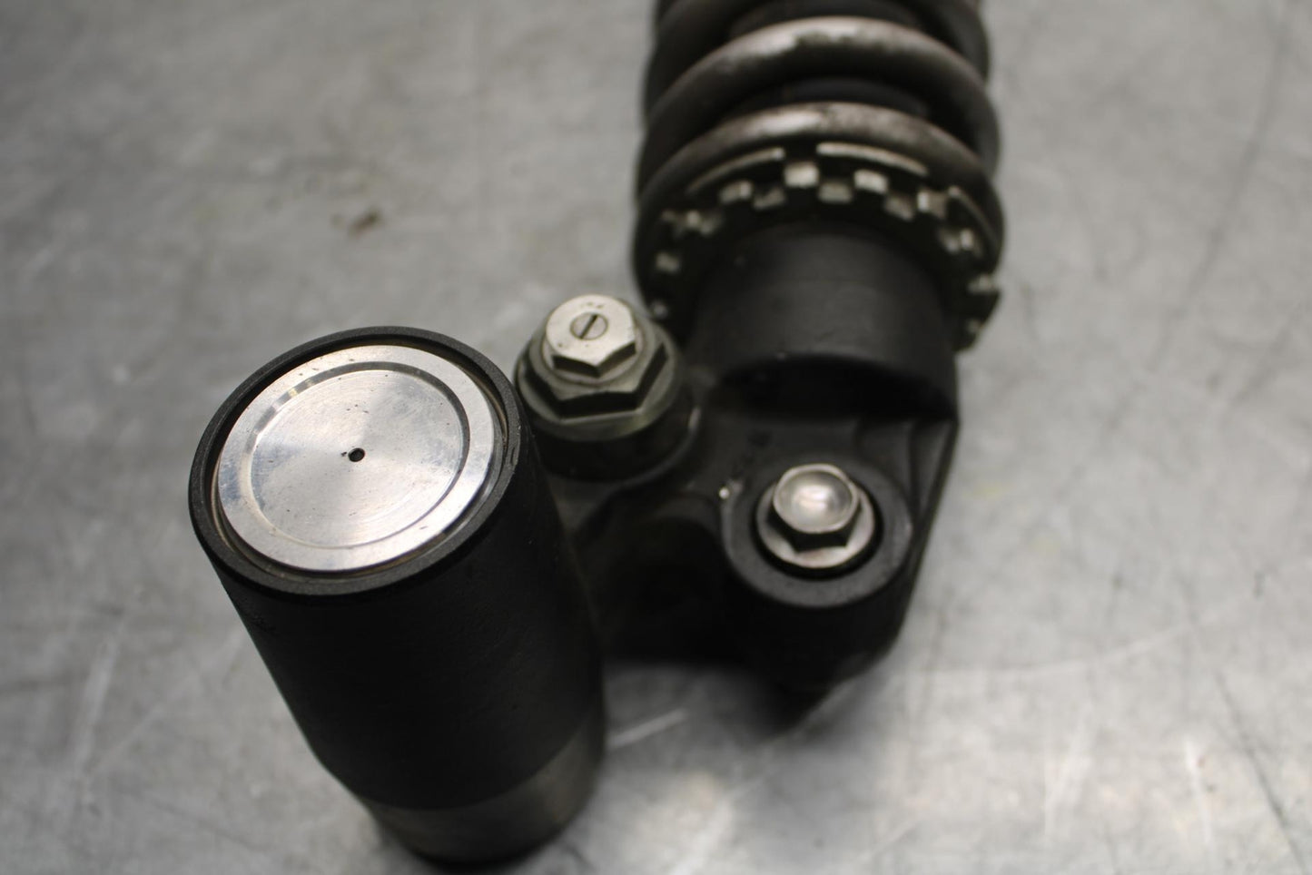 2009 Kawasaki Ninja ZX6R ZX600R REAR BACK SHOCK ABSORBER SUSPENSION BB548