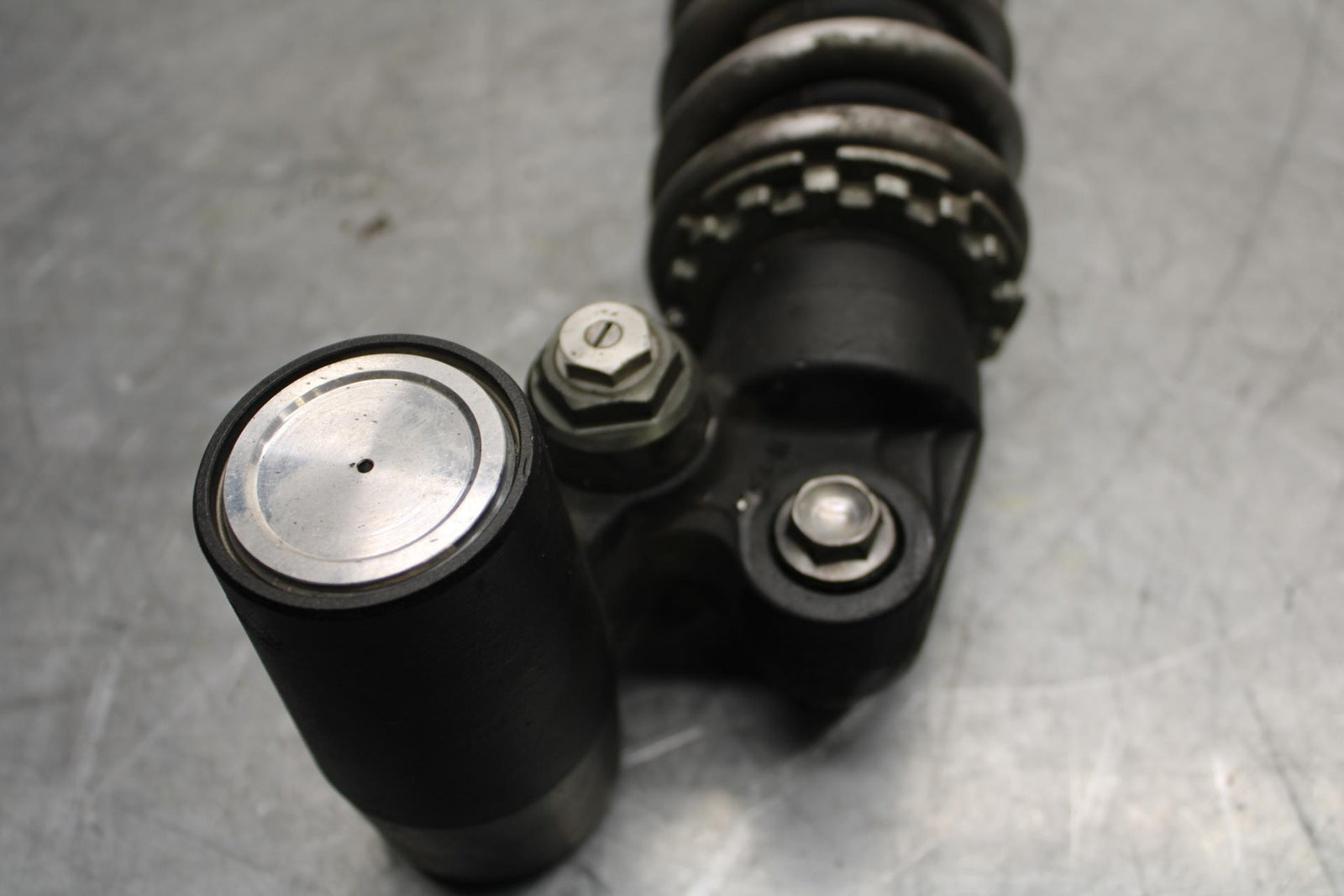 2009 Kawasaki Ninja ZX6R ZX600R REAR BACK SHOCK ABSORBER SUSPENSION BB548