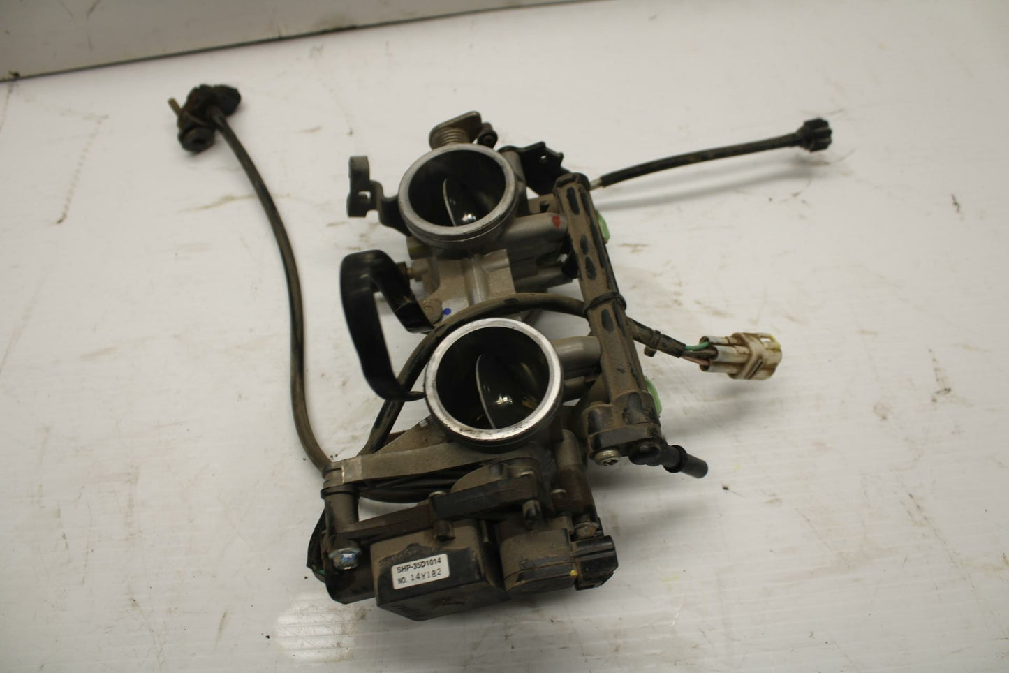 17-20 KAWASAKI NINJA 650 EX650 ABS MAIN FUEL INJECTORS / THROTTLE BODIES BB277