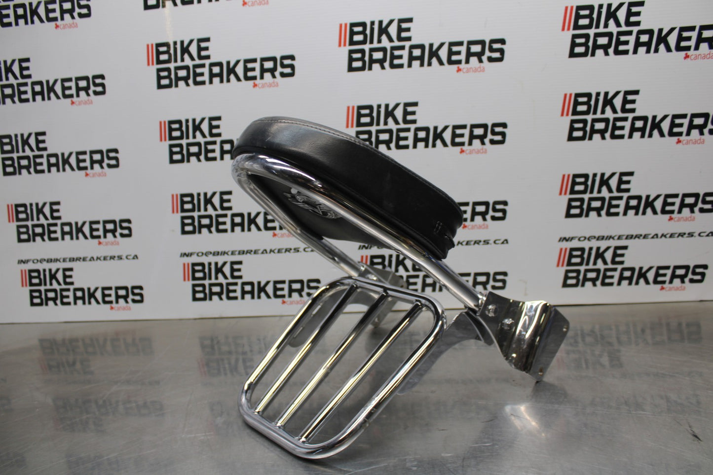 03-08 KAWASAKI VULCAN 1600 BACK REST SISSY BAR/ REAR RACK BB196
