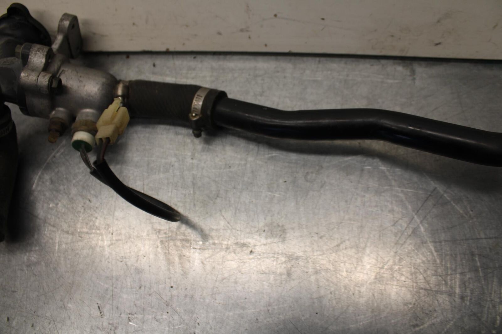 1995 Suzuki RF600R THERMOSTAT W HOUSING ASSEMBLY BB615