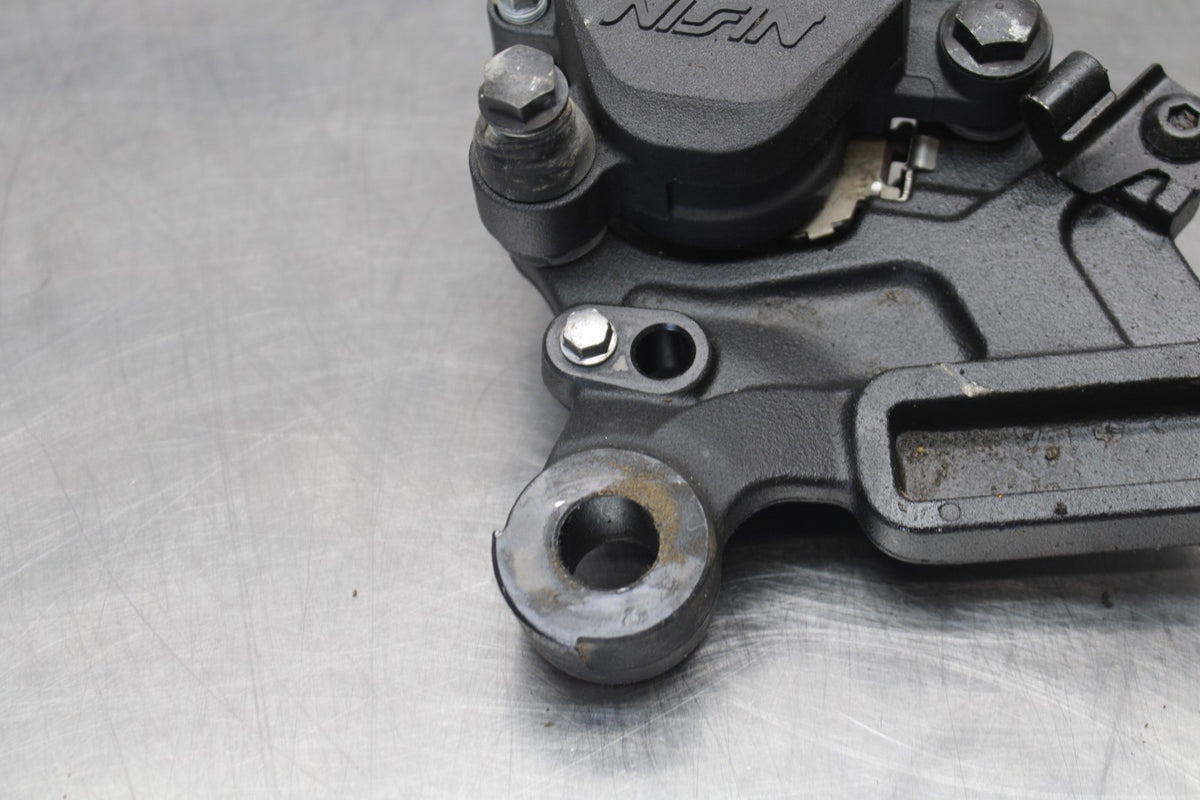 23-26 KAWASAKI NINJA ZX4RR REAR BACK BRAKE CALIPER W MOUNT BRACKET BB872