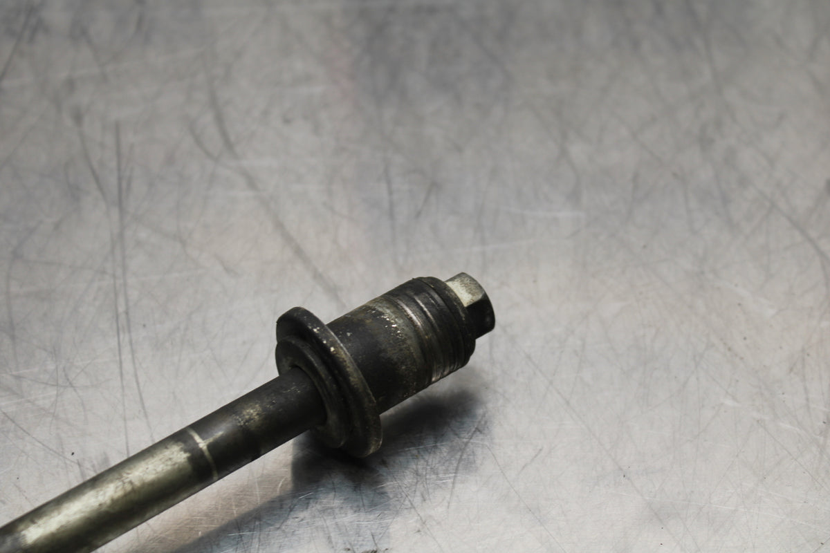 19 YAMAHA TTR230 FRONT WHEEL RIM AXLE PIVOT BOLT BB146