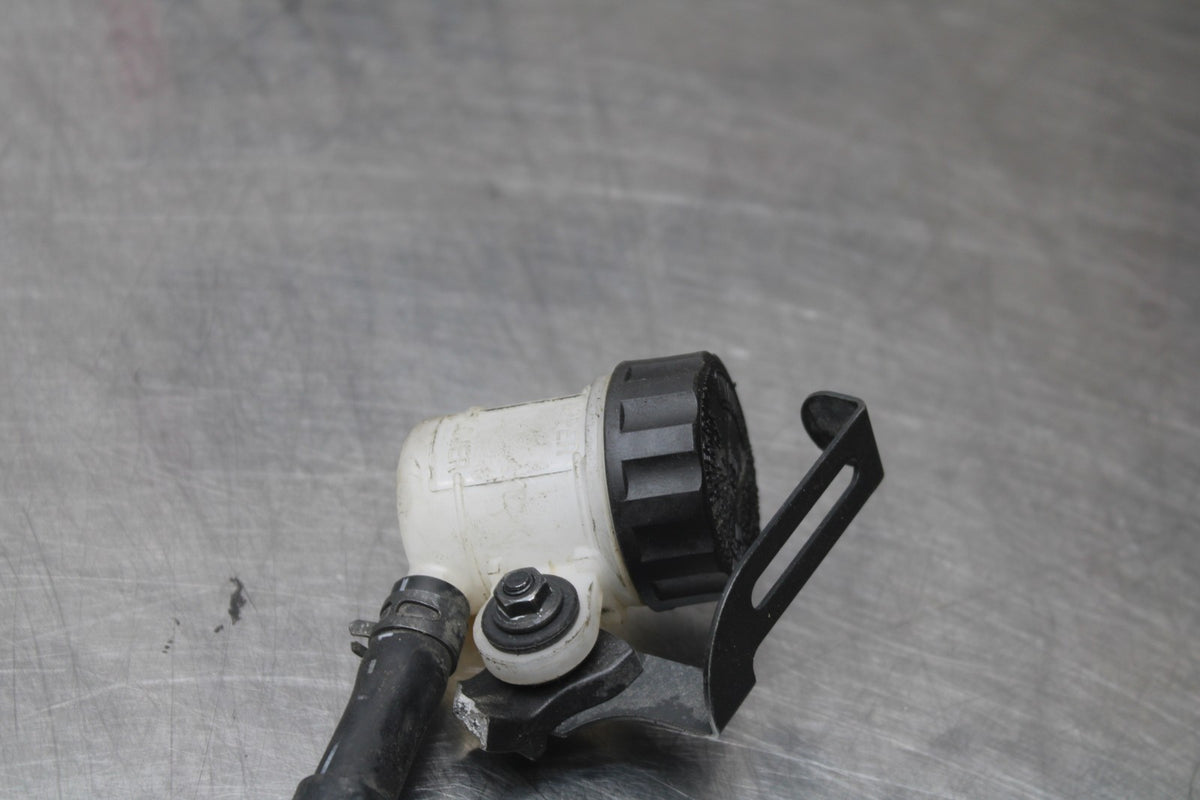 16 YAMAHA XSR900 REAR BACK BRAKE MASTER CYLINDER W RESERVOIR BB786