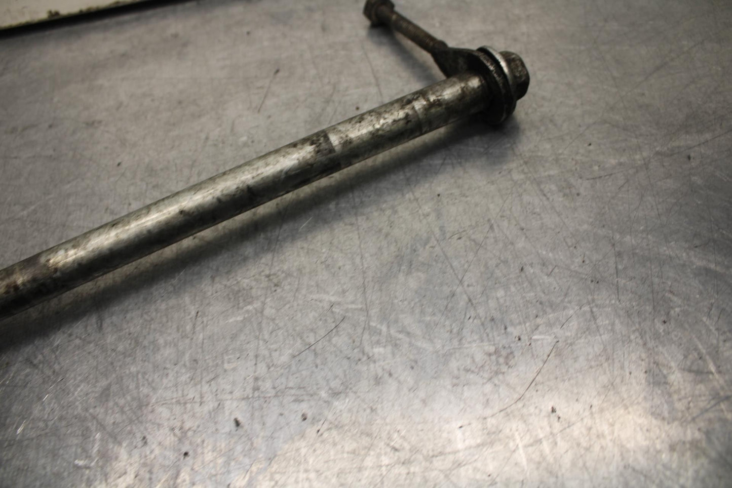 1996 Kawasaki Vulcan 800 VN800B Classic REAR AXLE WHEEL RIM PIVOT BOLT AXEL BB93