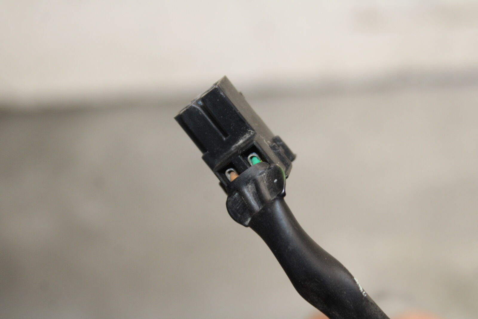 13-18 KAWASAKI NINJA ZX6R RIGHT CLIP ON HANDLE KILL OFF START SWITCH BB666