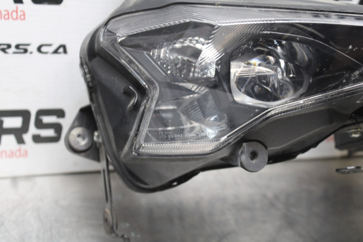 24 KAWASAKI NINJA 500 ABS FRONT HEADLIGHT HEAD LIGHT LAMP BB818
