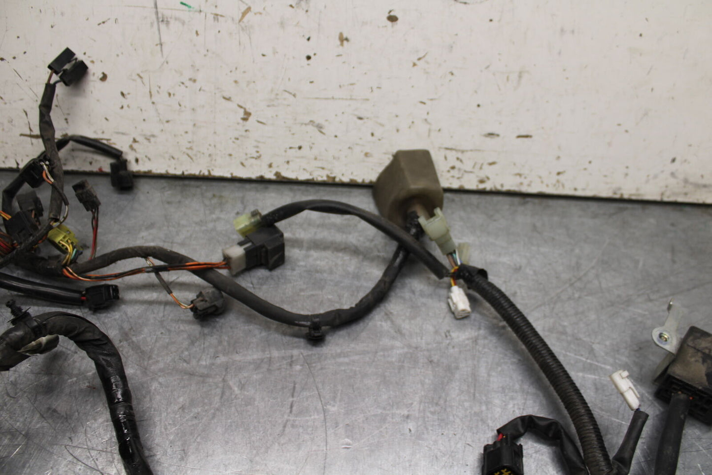 06-07 SUZUKI GSXR 600 MAIN ENGINE WIRING HARNESS MOTOR WIRE LOOM BB737