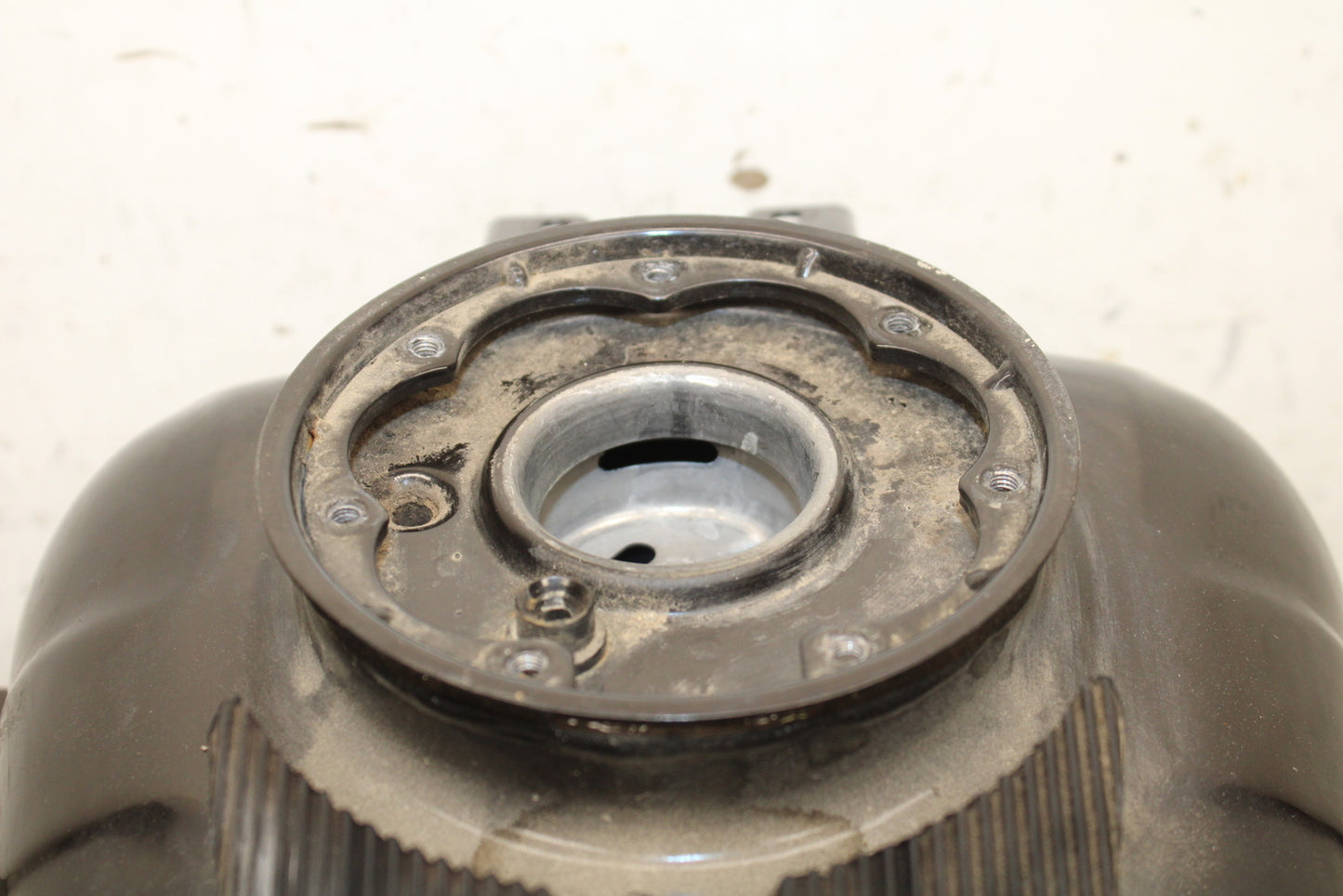 16-24 KTM 390 RC GAS TANK FUEL CELL PETROL RESERVOIR BB648