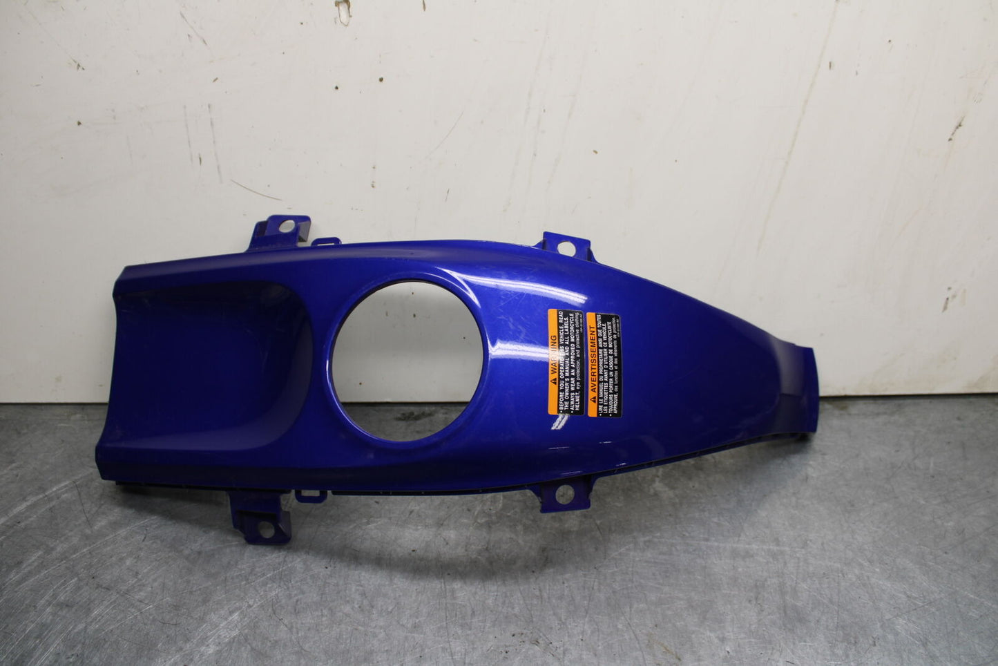 22-23 YAMAHA YZF R7 GAS TANK FUEL CELL COVER FAIRING COWL BB583