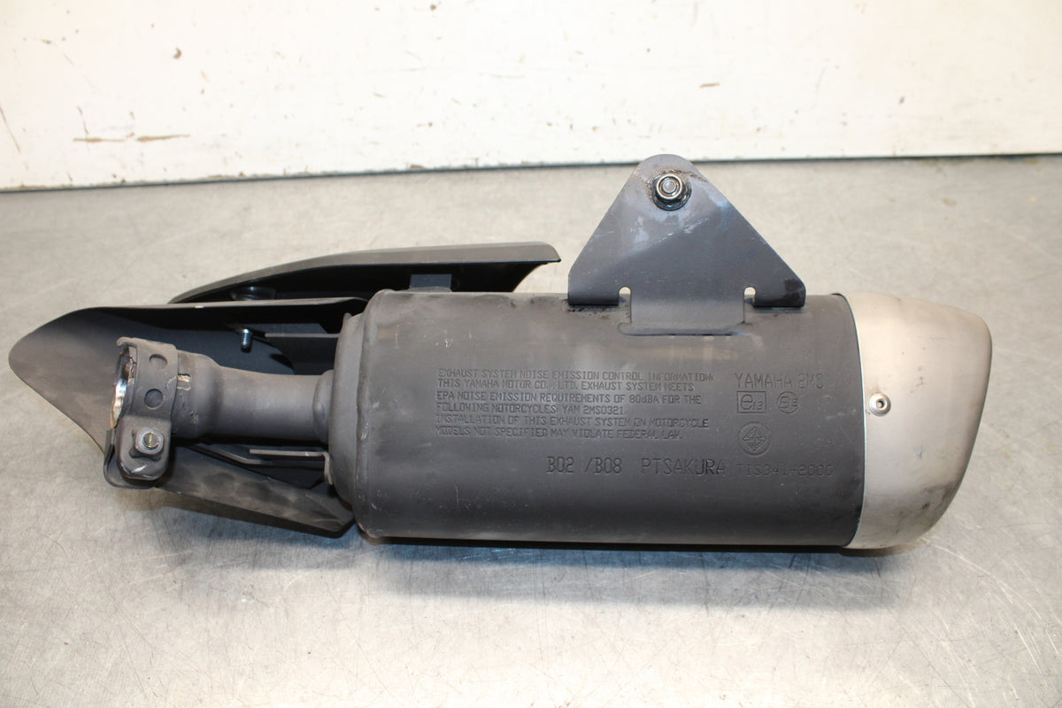 15-17 YAMAHA YZF R3 EXHAUST PIPE MUFFLER SLIP ON CAN SILENCER BB651