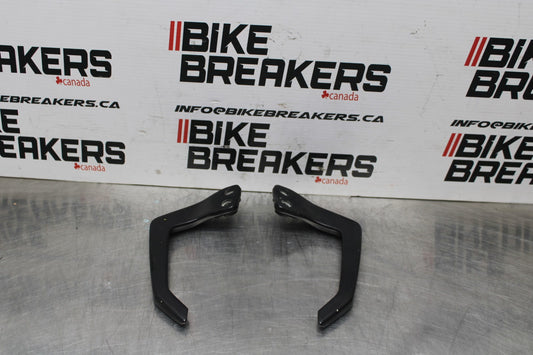 13-16 KTM 390 DUKE PASSENGER REAR SEAT GRAB BAR HANDLE SET BB815