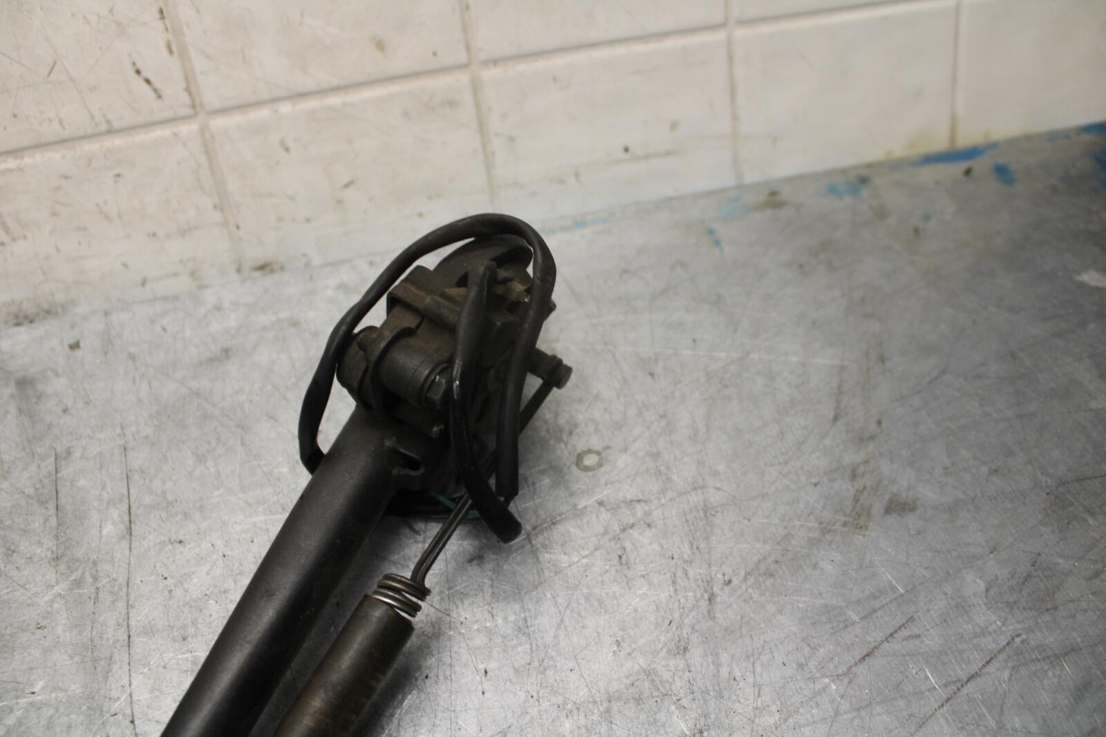 2007 Kawasaki Ninja ZX6R ZX600P KICKSTAND SIDE KICK STAND 34024-0001-18R BB47