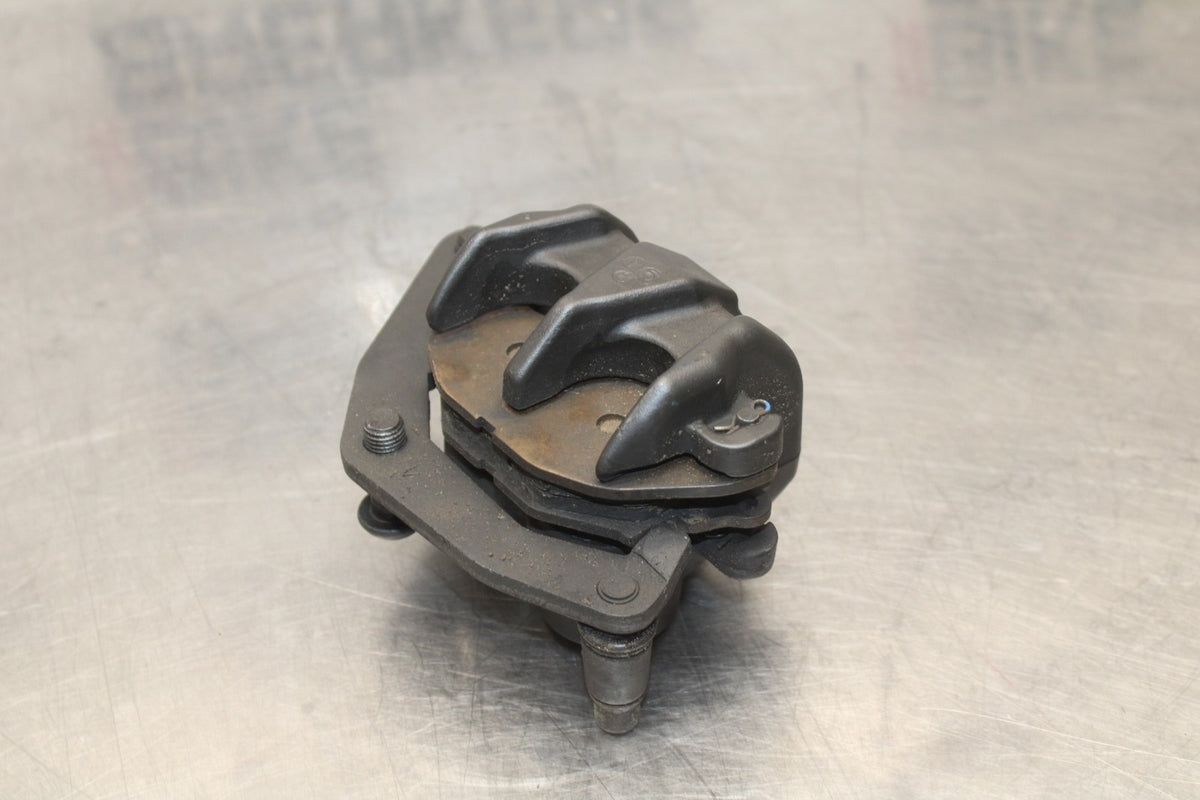 17-18 YAMAHA YZF R3 RIGHT FRONT BRAKE CALIPER BB813
