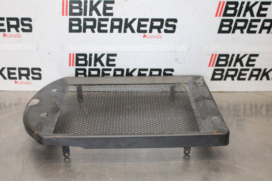 08 KAWASAKI VULCAN 1600 VN1600D NOMAD RADIATOR GRILLE GRILL SHIELD GUARD BB904
