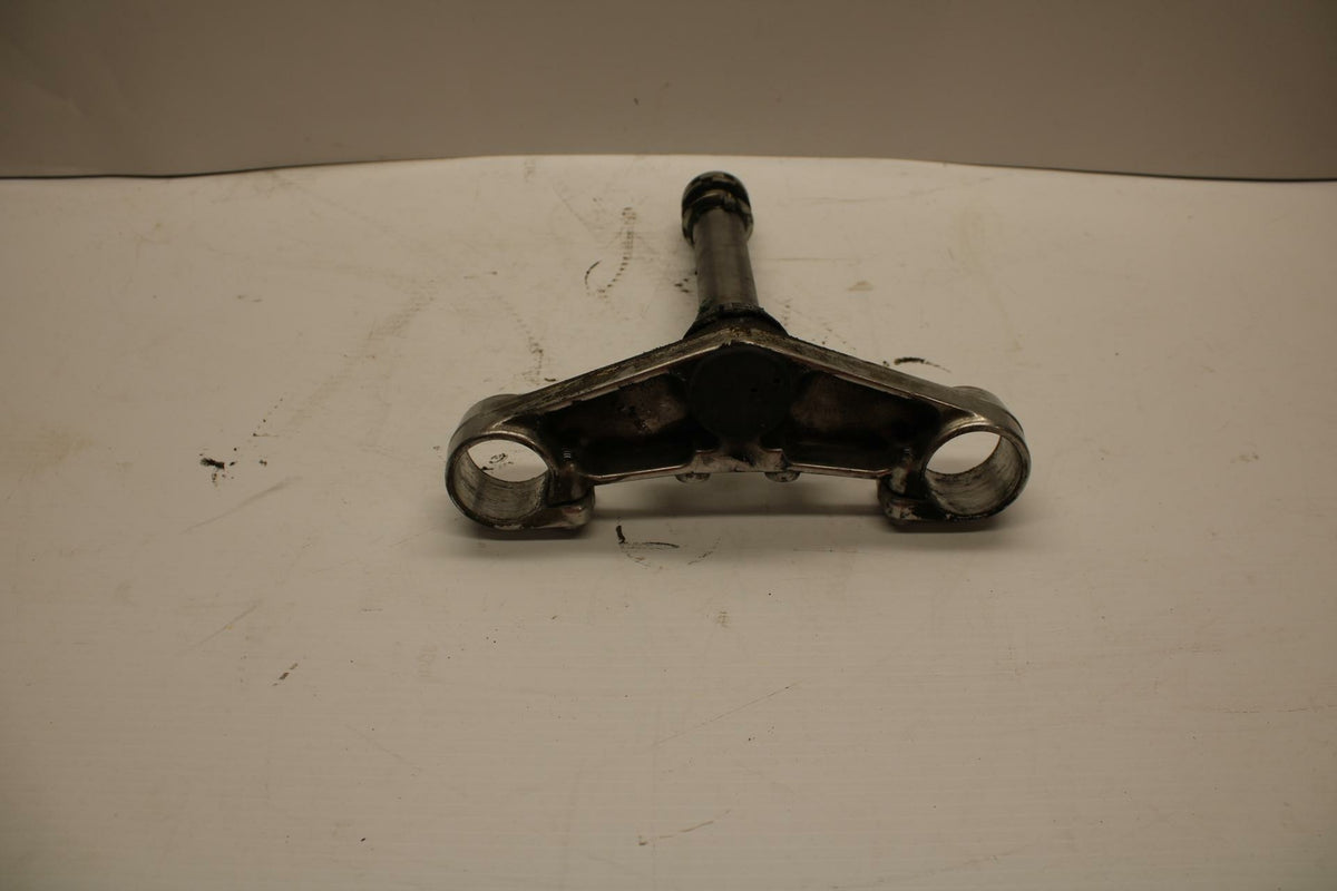 99 YAMAHA YZF R6 FRONT FORKS CLAMP LOWER TRIPLE TREE STEM 5EB-23340-00-00 BB246