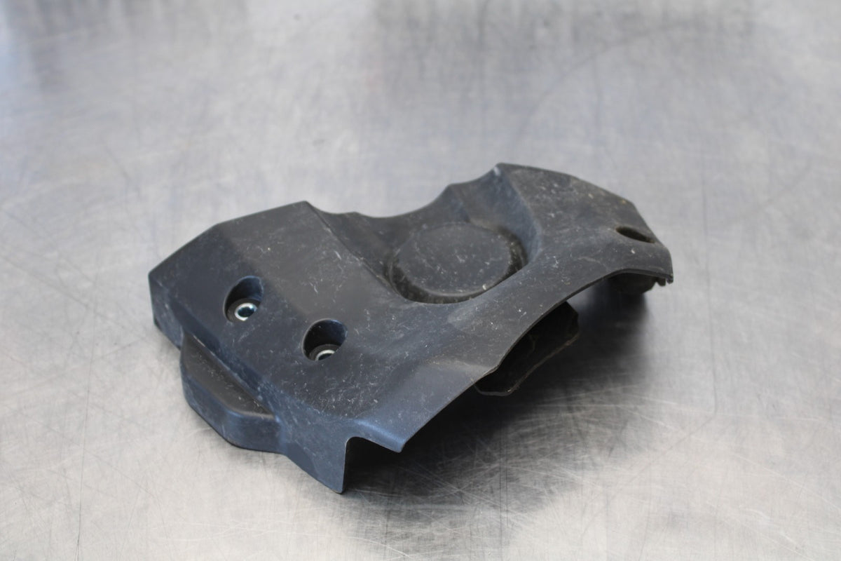22-25 YAMAHA YZF R7 ENGINE SPROCKET COVER BB176