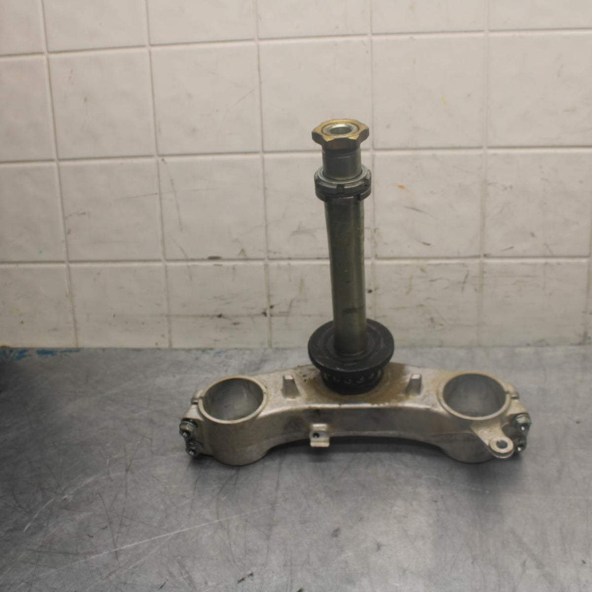 15-21 SUZUKI GSXR600 FRONT FORKS CLAMP LOWER TRIPLE TREE STEM BB460