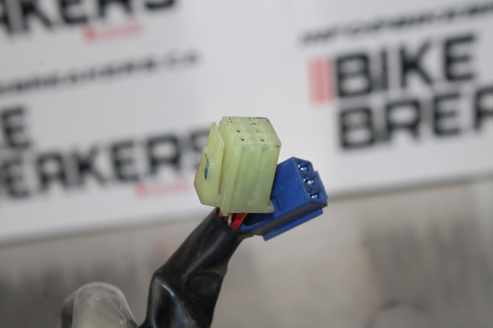 04 YAMAHA ROAD STAR XV1700A LEFT HANDLE HORN SIGNALS SWITCH SWITCHES BB155