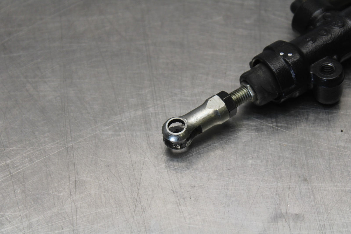 23-26 KAWASAKI NINJA ZX4RR REAR BACK BRAKE MASTER CYLINDER W RESERVOIR BB872