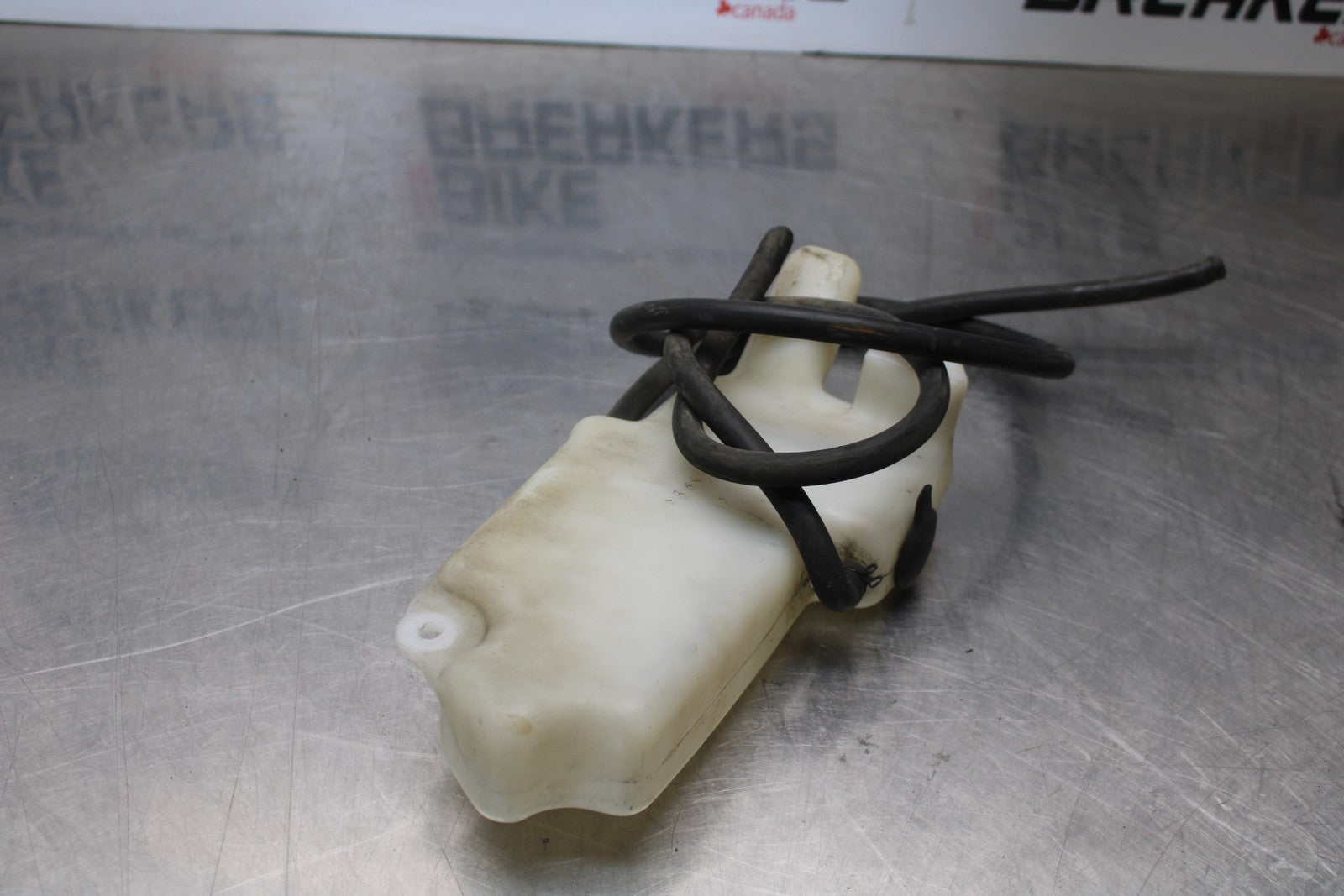 03-08 KAWASAKI VULCAN 1600 COOLANT WATER TANK RESERVOIR BOTTLE BB196