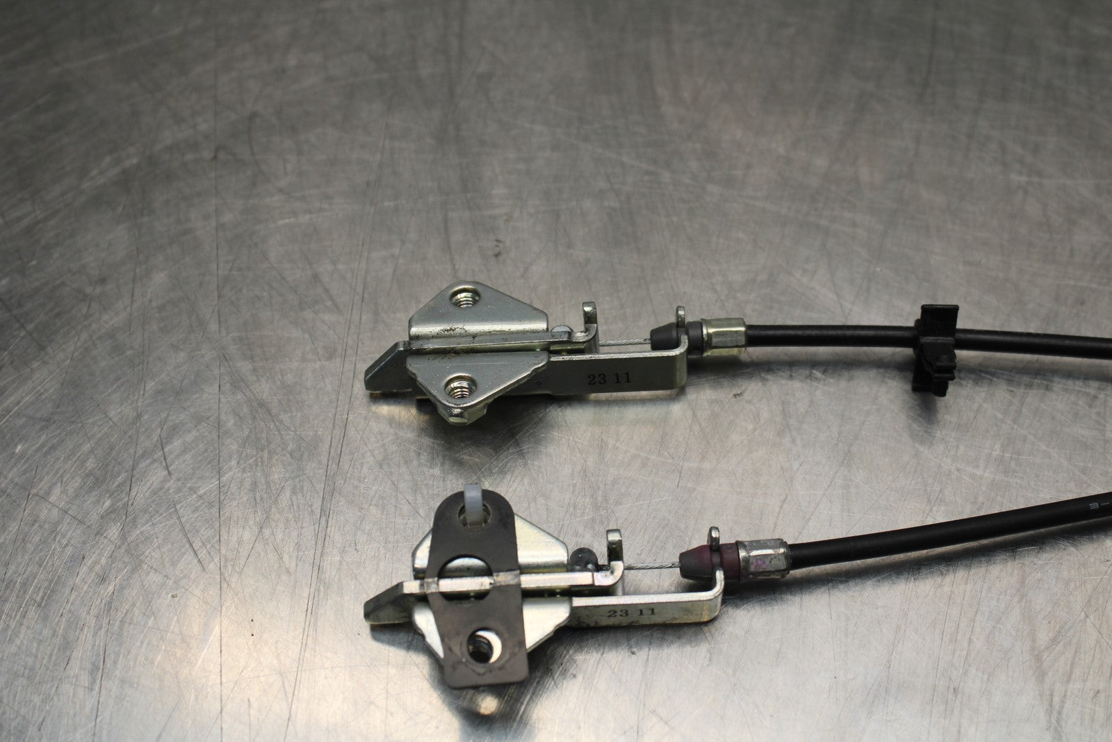 21-23 KAWASAKI NINJA ZX6R REAR PASSENGER SEAT LATCH LOCK ASSEMBLY BB179