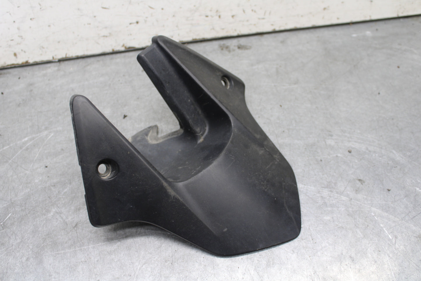 17-21 HONDA CBR1000RR SP REAR BACK WHEEL TIRE HUGGER FENDER BB681