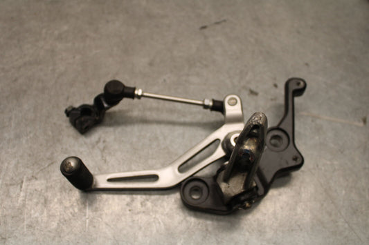 18-23 KAWASAKI NINJA 400 LEFT REARSET REAR SET FOOT PEG W SHIFTER  BB660