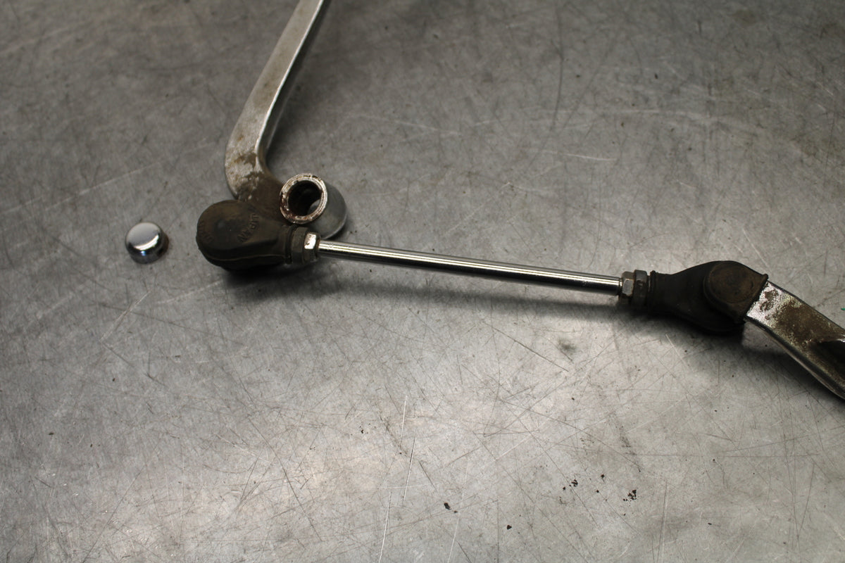 85-86 SUZUKI MADURA 1200 RIGHT REARSET BRAKE FOOT PEDAL  BB691
