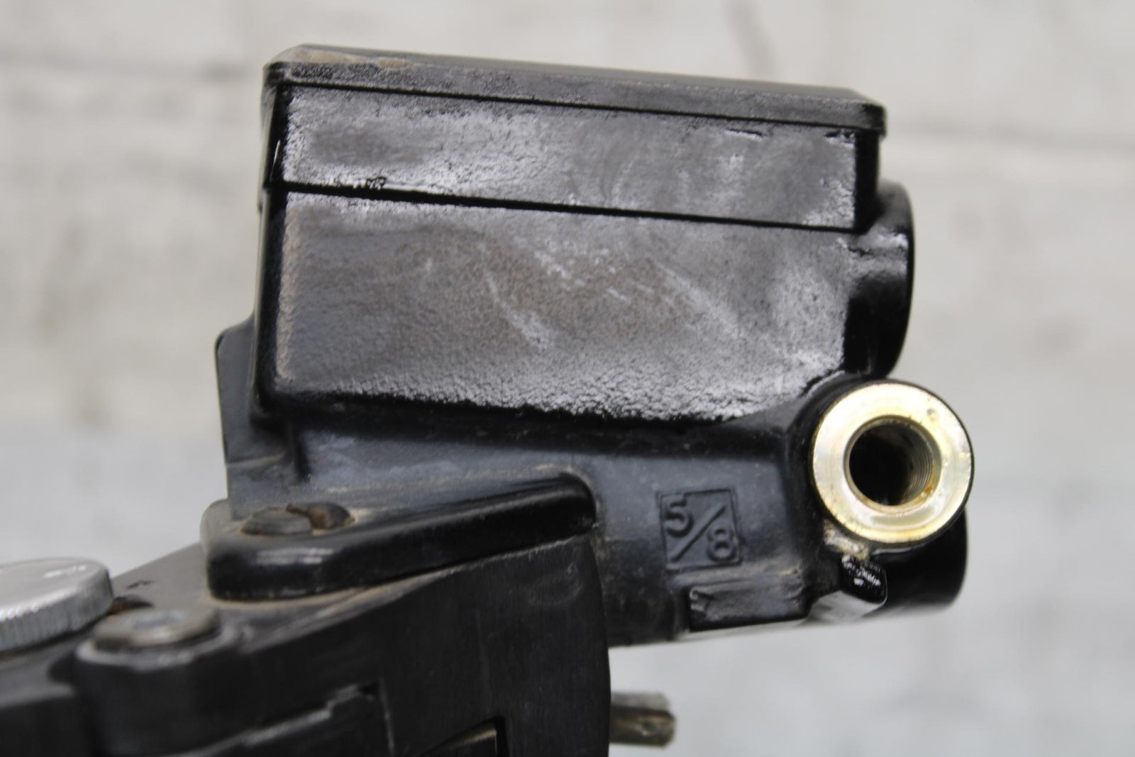 00-01 KAWASAKI ZZR600 HYDRAULIC CLUTCH MASTER CYLINDER w/ LEVER BB568