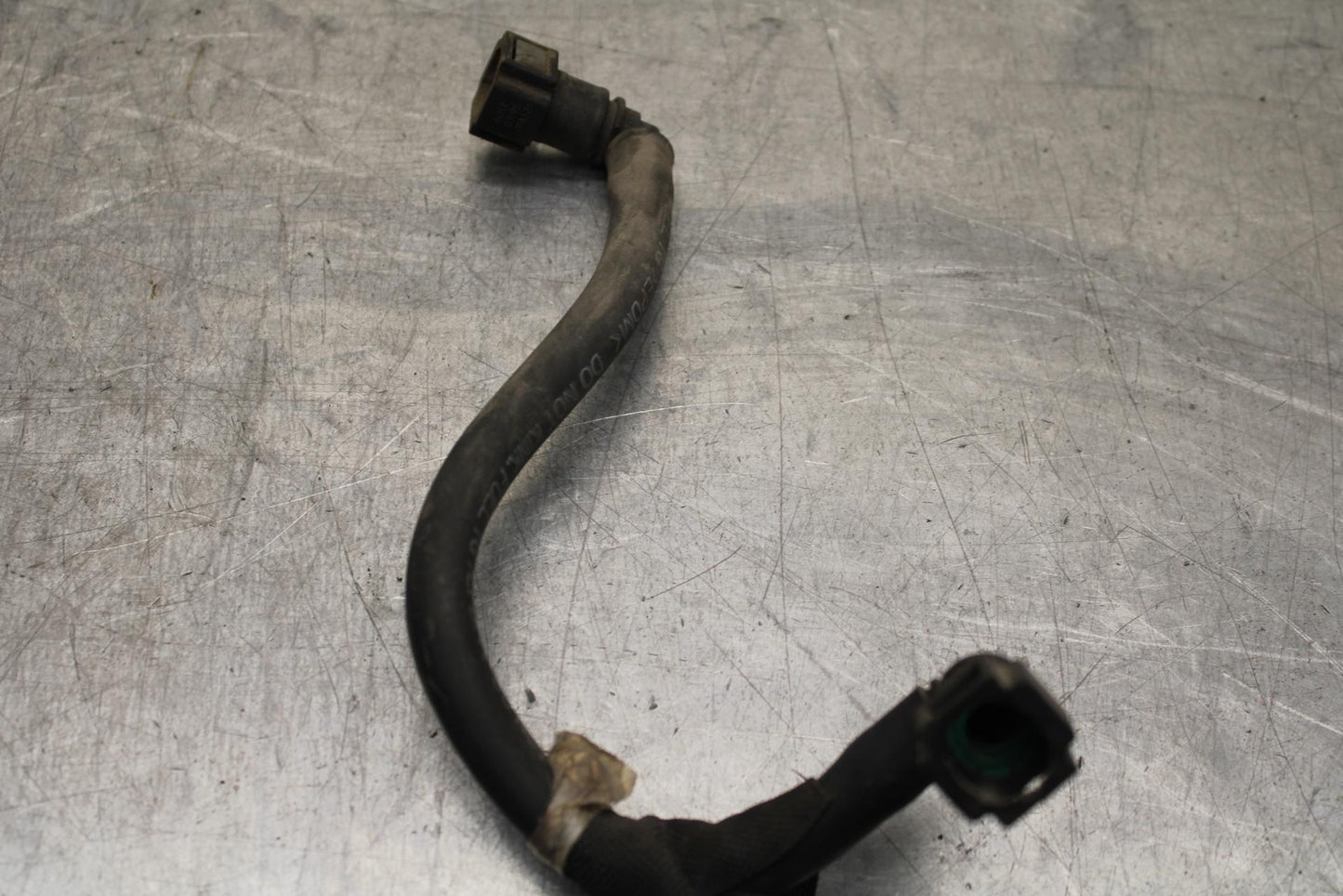 03-08 KAWASAKI VULCAN 1600 FUEL HOSE BB616