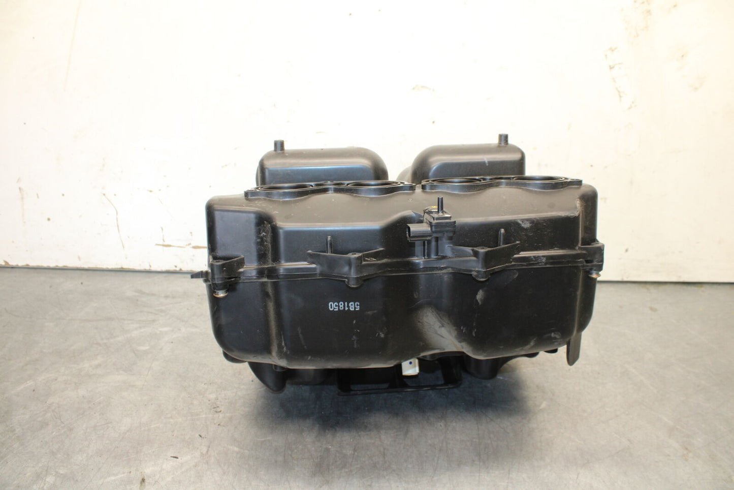 05-06 HONDA CBR600RR AIRBOX AIR INTAKE FILTER BOX  BB655