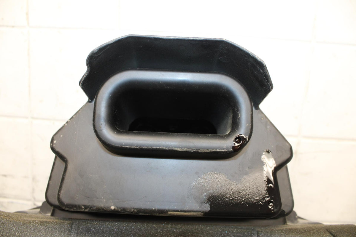 2012 Yamaha FZ8 AIRBOX AIR INTAKE BB550