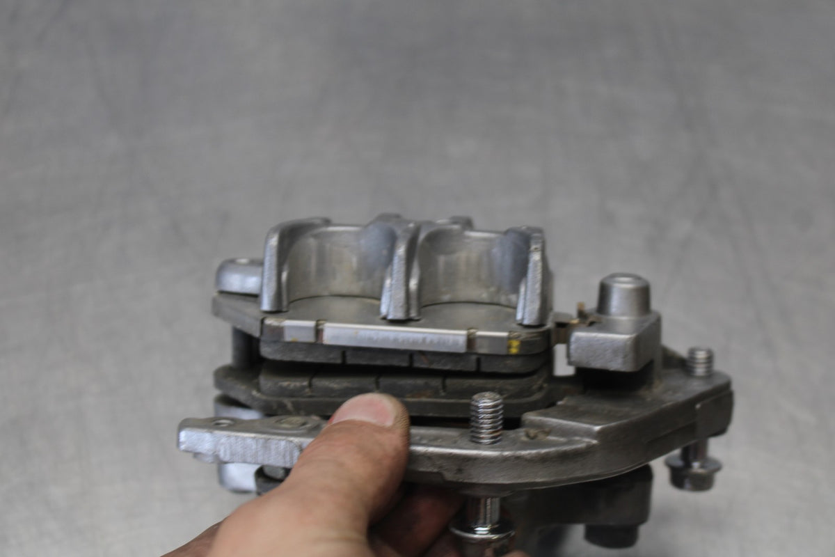 03 HONDA SHADOW SPIRIT 750 VT750DC LEFT FRONT BRAKE CALIPER BB907