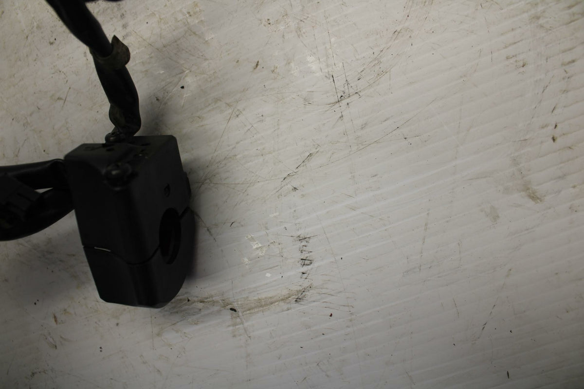 09-12 KAWASAKI NINJA ZX6R RIGHT  KILL OFF START SWITCH SWITCHES BB272