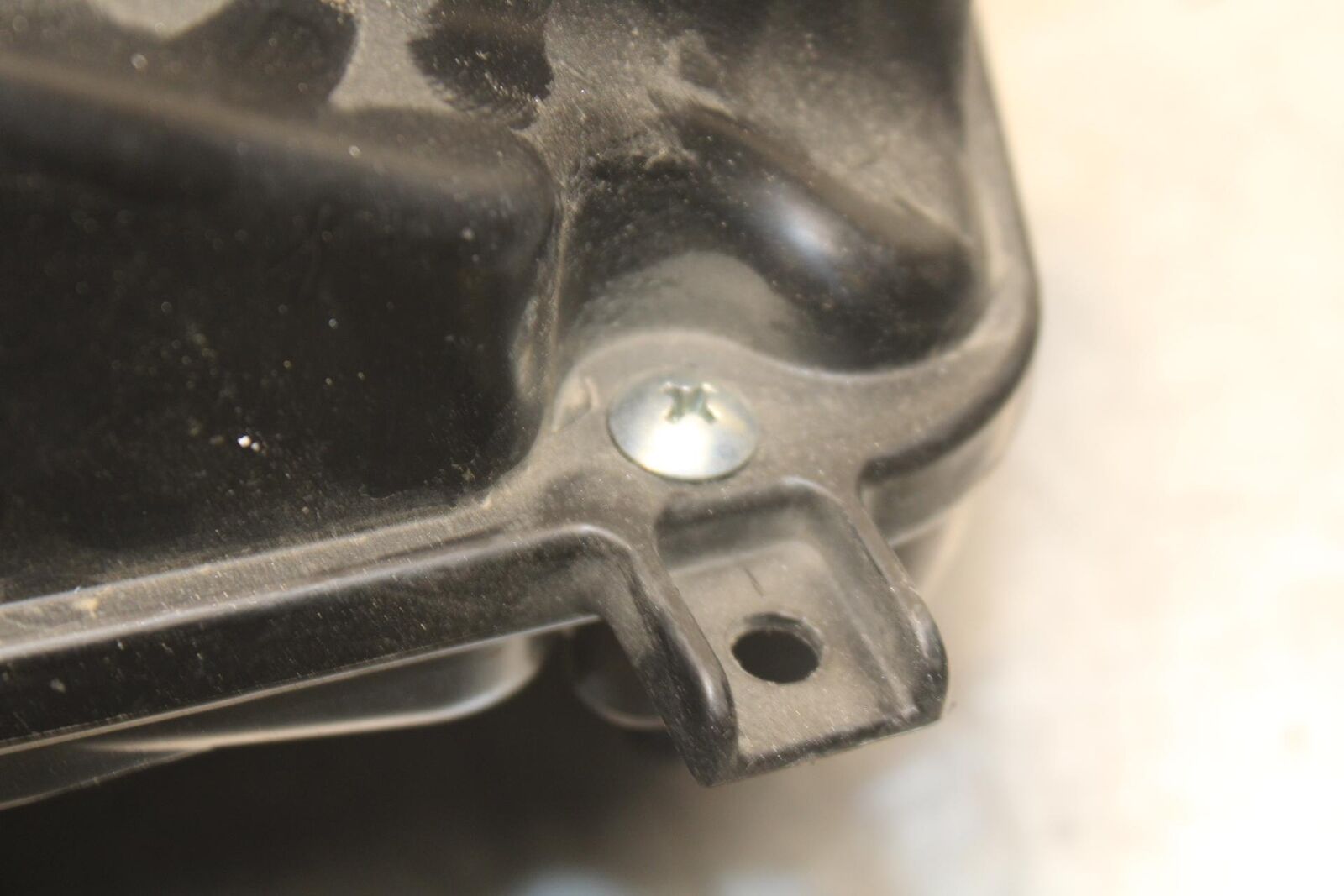 12-17 KAWASAKI ER-6N Z650 AIRBOX AIR INTAKE FILTER BOX BB607