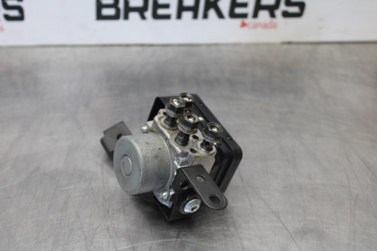 24-25 KAWASAKI NINJA 500 ABS ABS PUMP UNIT MODULE BB899