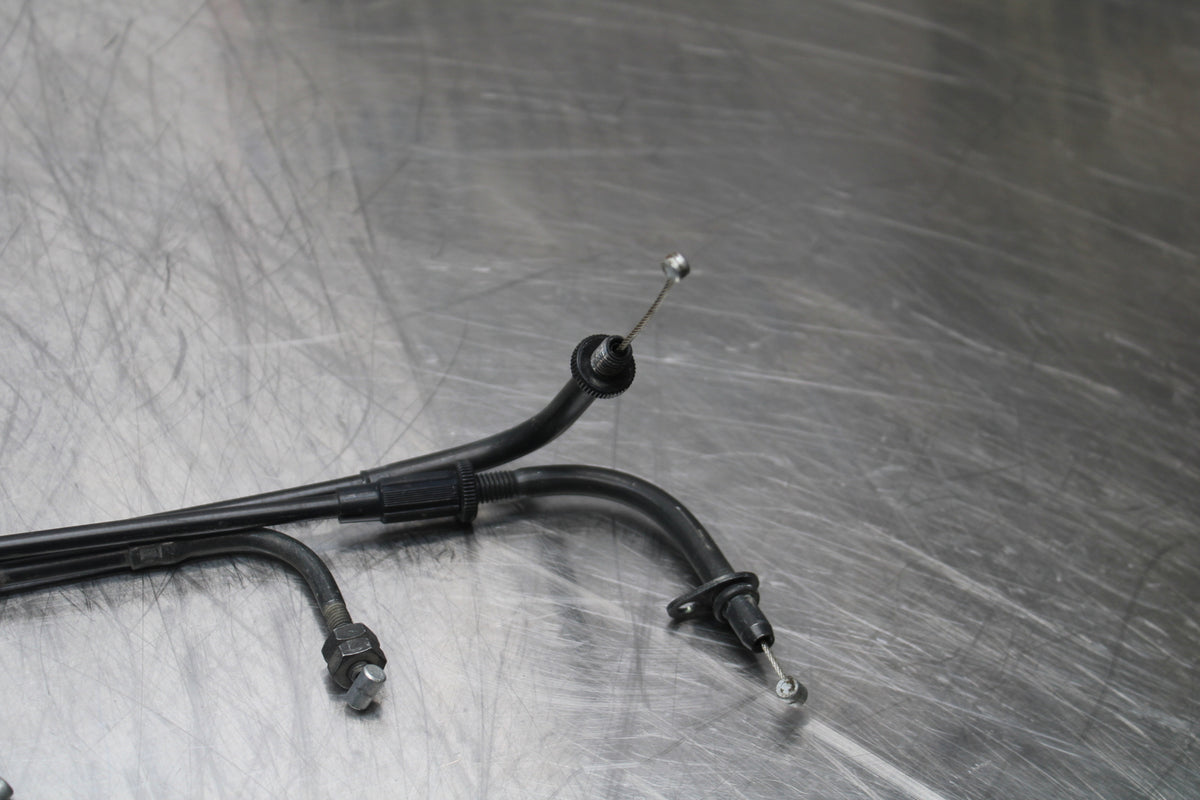 09 YAMAHA ROYAL STAR XVZ1300TF VENTURE REAR SEAT BOX CABLE LINE BB151