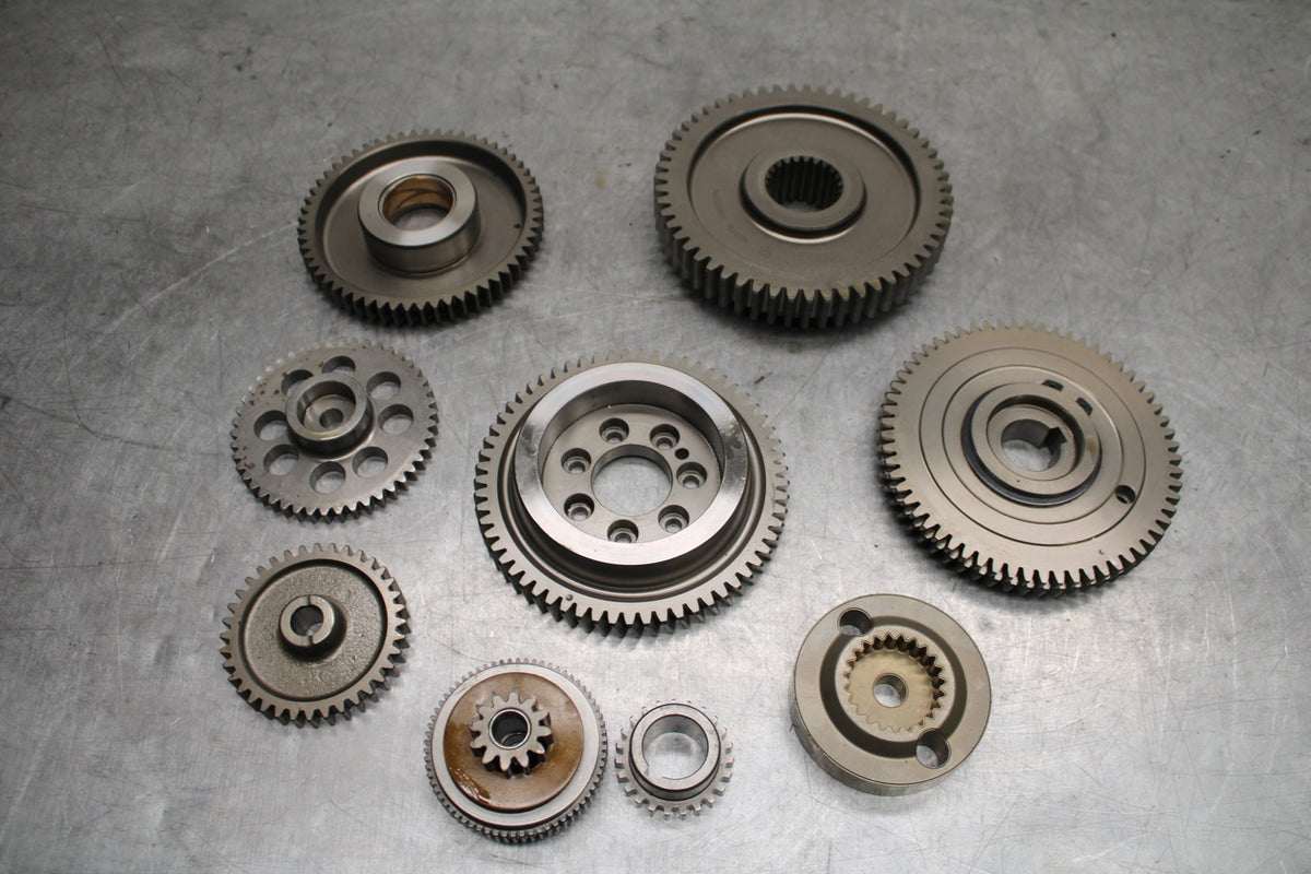 22-24 INDIAN CHIEF BOBBER DARK HORSE ENGINE MOTOR GEAR  BB717
