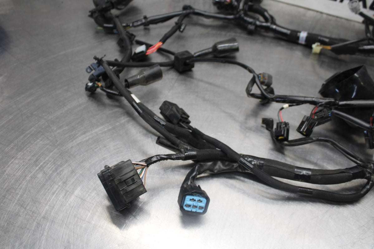 24-25 KAWASAKI NINJA ZX6R MAIN ENGINE WIRING HARNESS MOTOR WIRE LOOM BB939