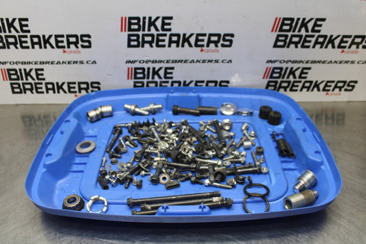 07 HONDA VTX1300R BOLTS HARDWARE MOTOR SCREWS BB825