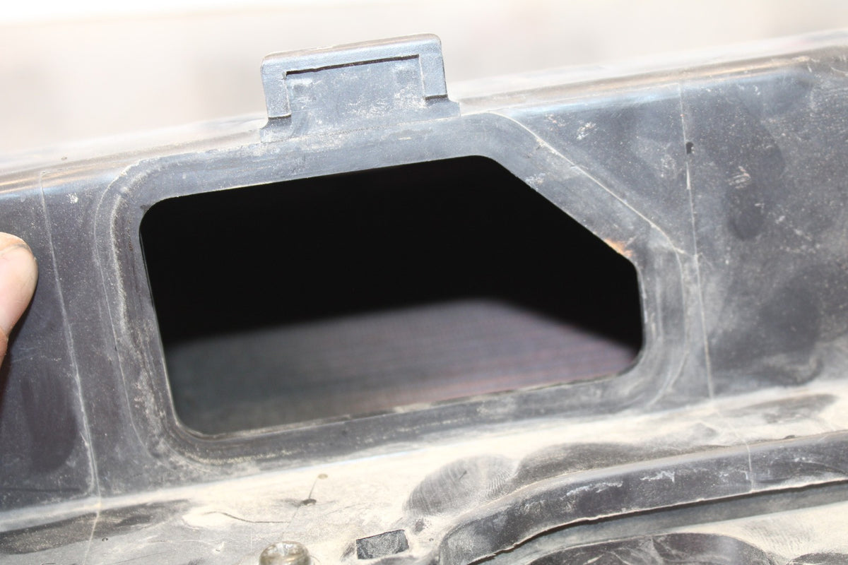 88-00 HONDA GOLDWING 1500 AIRBOX AIR INTAKE FILTER BOX BB883