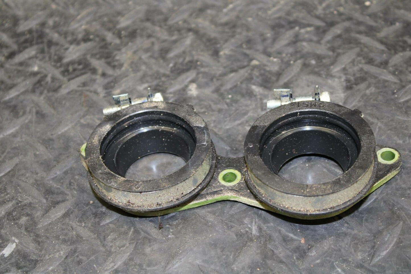 19 YAMAHA YZF R3 AIRBOX INTAKE MANIFOLD  BB177