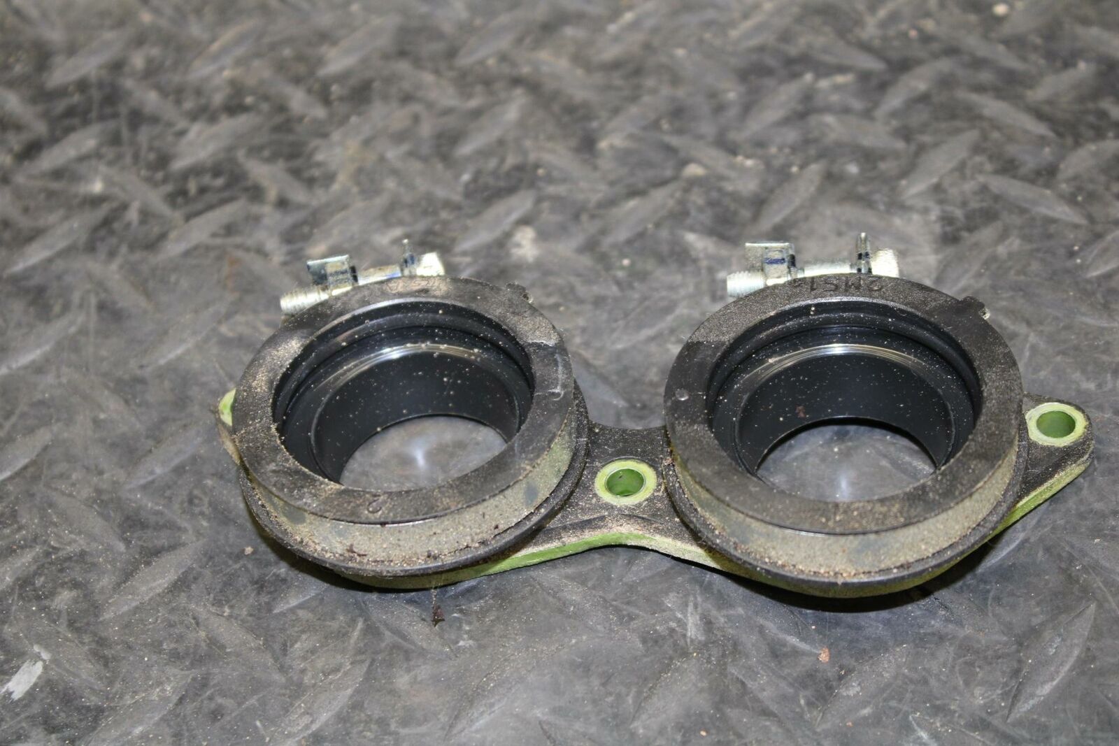 19 YAMAHA YZF R3 AIRBOX INTAKE MANIFOLD  BB177