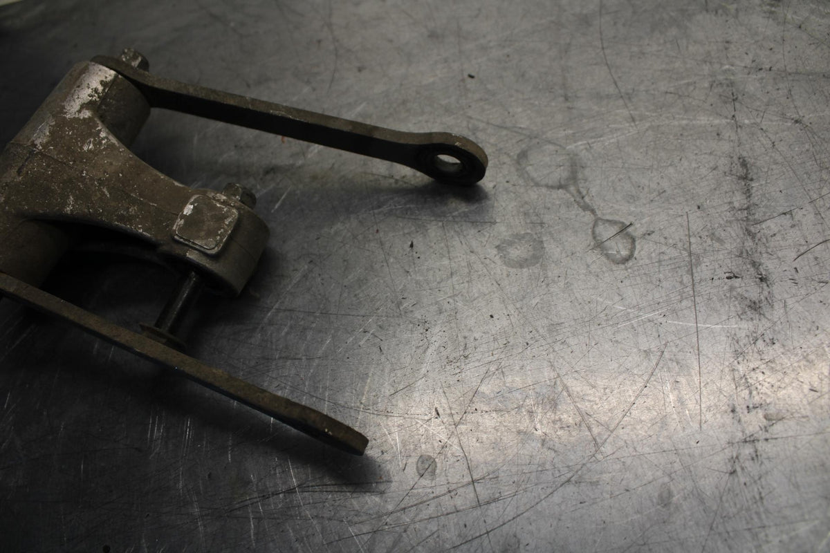 89-90 YAMAHA FZR600 REAR DOGBONE SHOCK LINKAGE LINK BB76