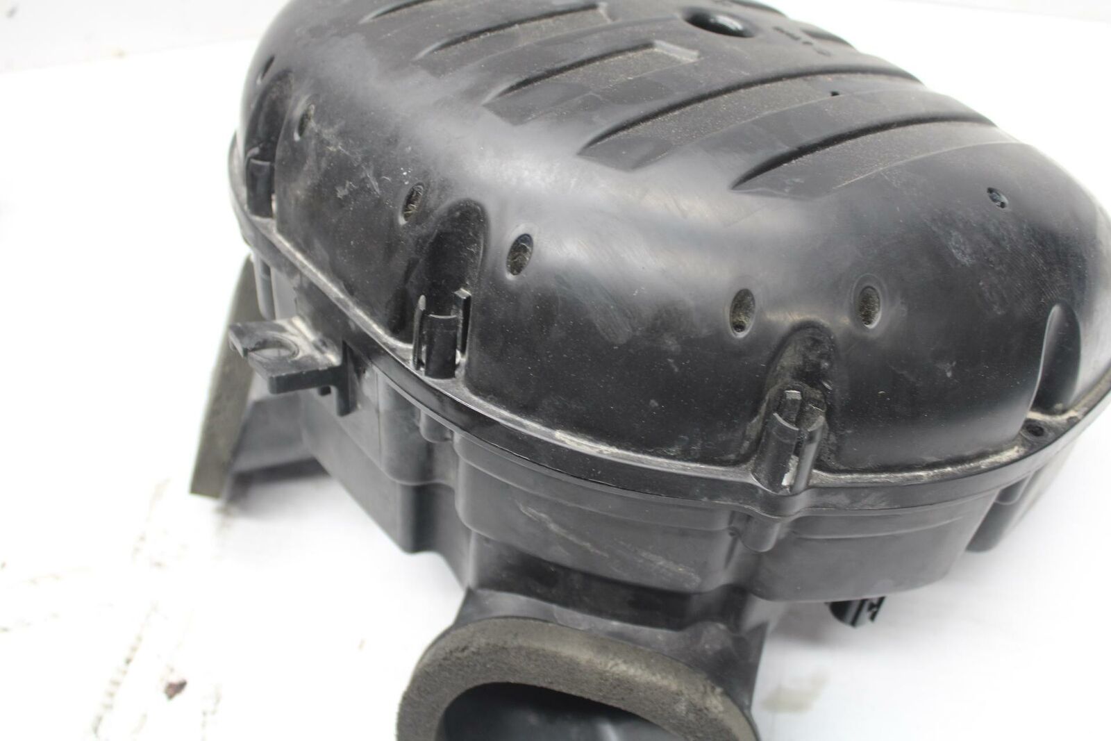 09-11 SUZUKI GSXR1000 AIRBOX AIR INTAKE FILTER BOX 13720-47H01 BB284