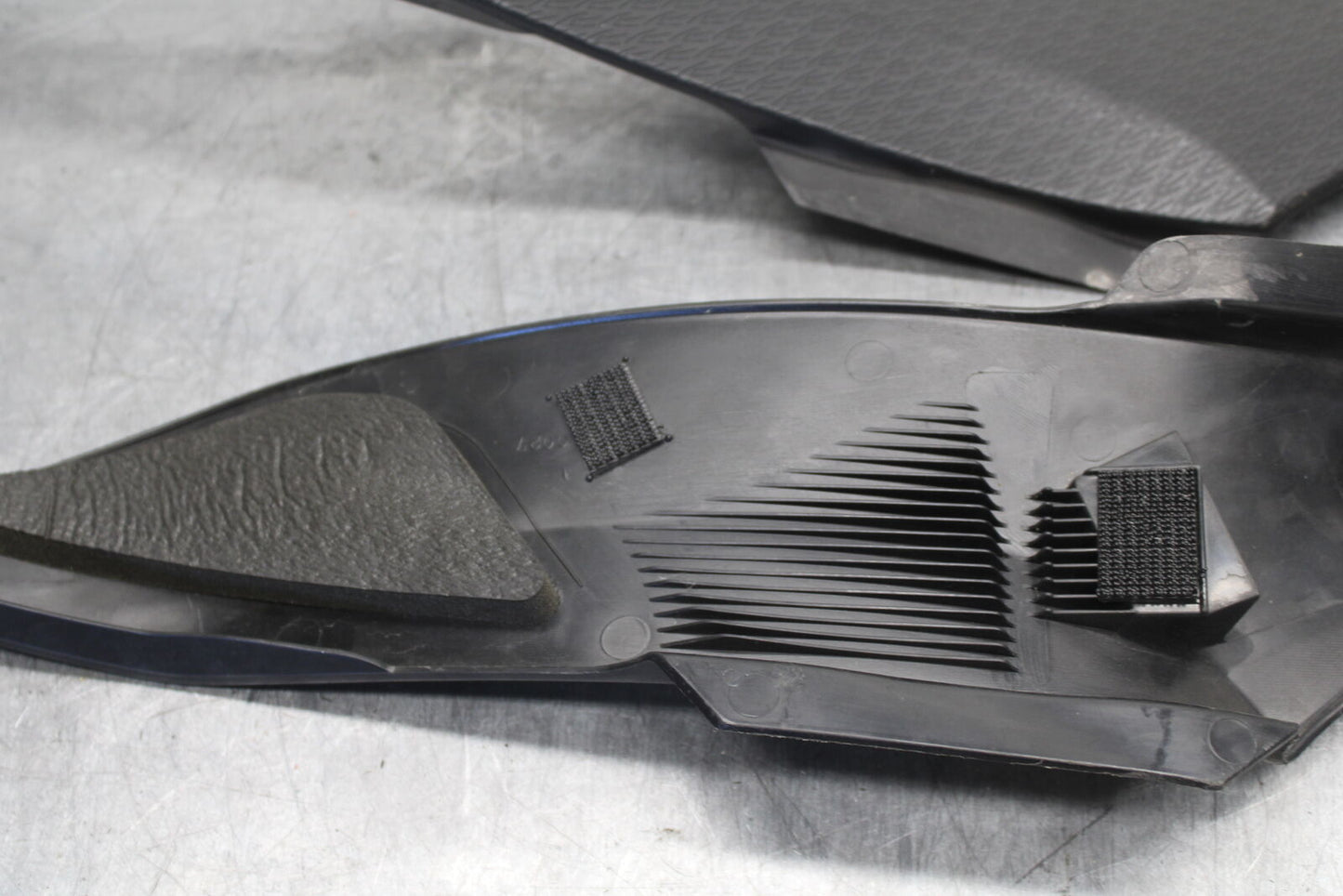 09-12 KAWASAKI NINJA ZX6R RIGHT LEFT GAS TANK PANELS COVERS TRIM SET COWLS BB698