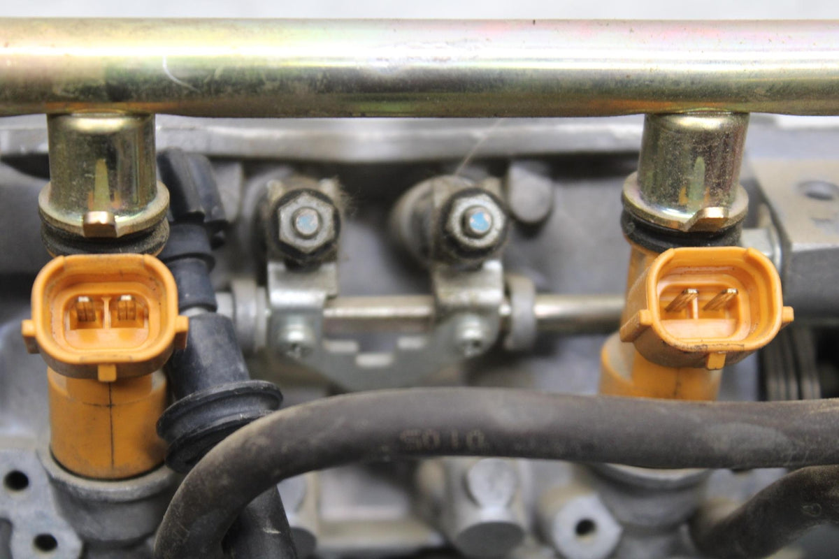 2005 Honda CBR600RR MAIN FUEL INJECTORS / THROTTLE BODIES 16401-MEE-A01 BB564